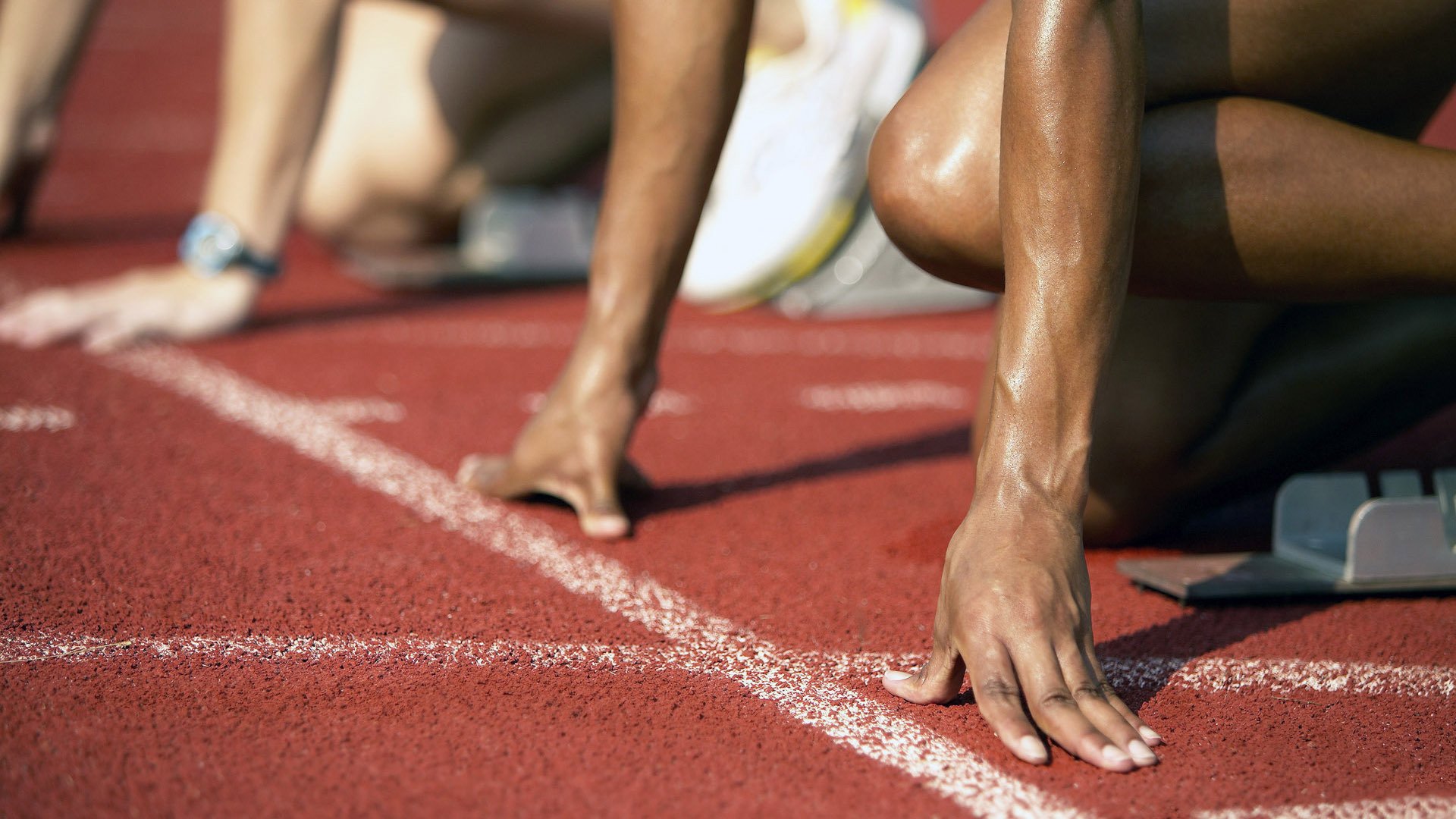 _极速决战：三盘激战，精彩纷呈_，极速决战电视剧